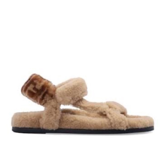 Fendi Fur Sandals NWT - Picture 2 of 4